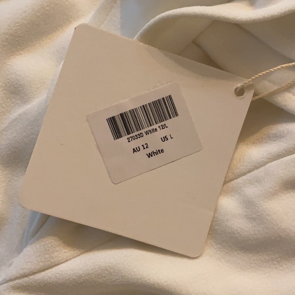 Hello Molly (brand Angel Biba) Carrying Your Love White Off-the-Shoulder Dress - Picture 6 of 8